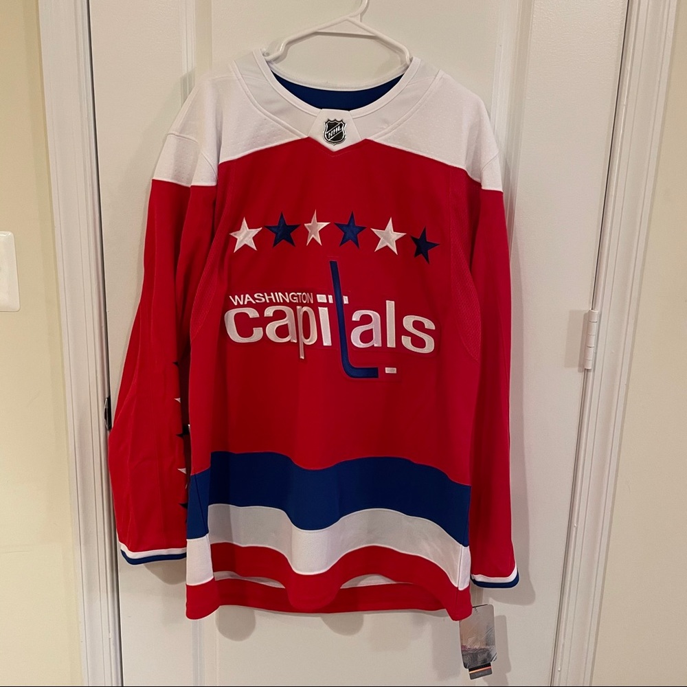 Washington Capitals Adidas Hockey Jersey NWT